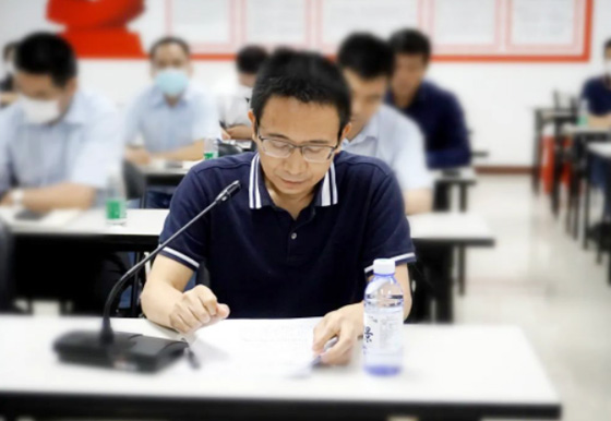 珠海龙狮党支部组织开展学习贯彻贵州省第十三次党代会精神研讨会