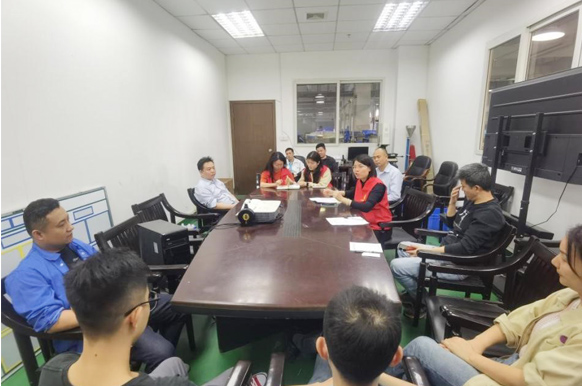 珠海龙狮瓶盖公司党支部开展1月份党员责任区基层宣贯及联络工作