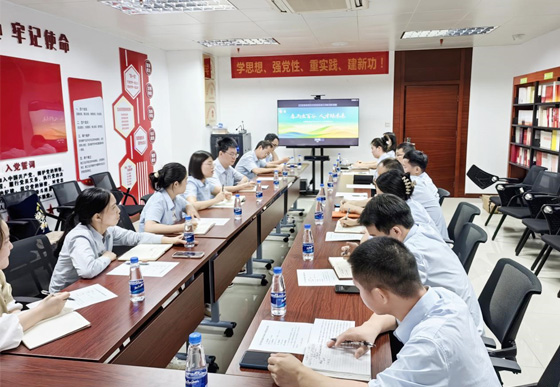 珠海龙狮瓶盖党支部组织召开2024年人才座谈会